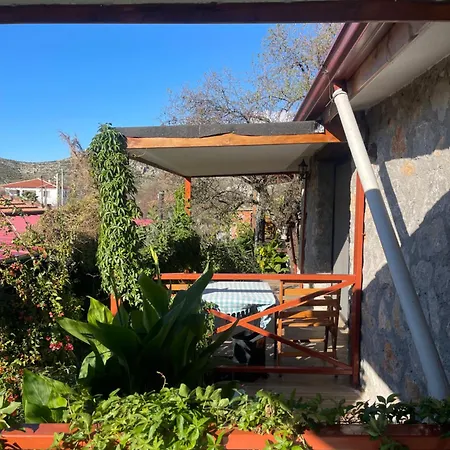 Soeguet Erol Koey Evi