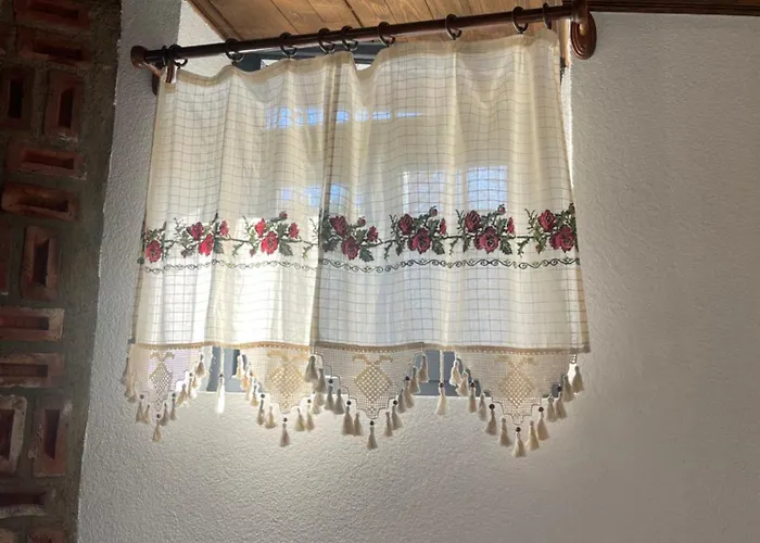 Dom wakacyjny Soeguet Erol Koey Evi Taslica