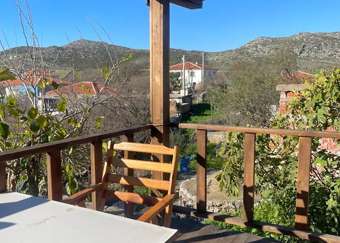 Dom wakacyjny Soeguet Erol Koey Evi